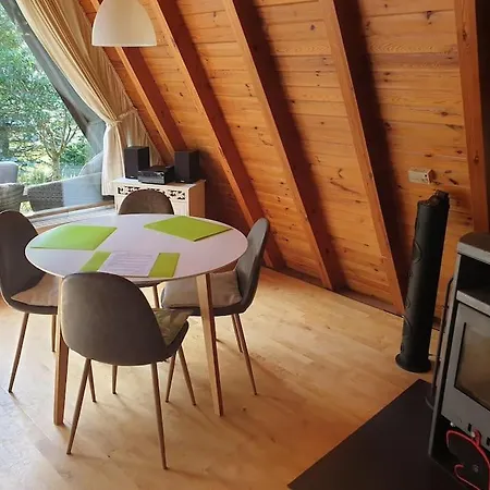 Nurdachhaus Mit Kaminofen Und Großem Grundstück * Faßberg